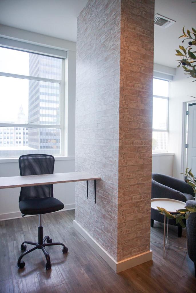Stylish Downtown High-Rise - 2BD photo 2