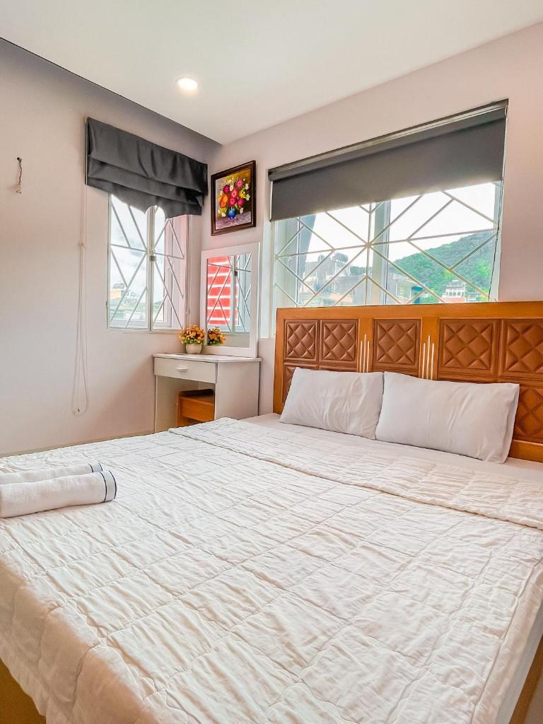 Love Hotel & Apartments