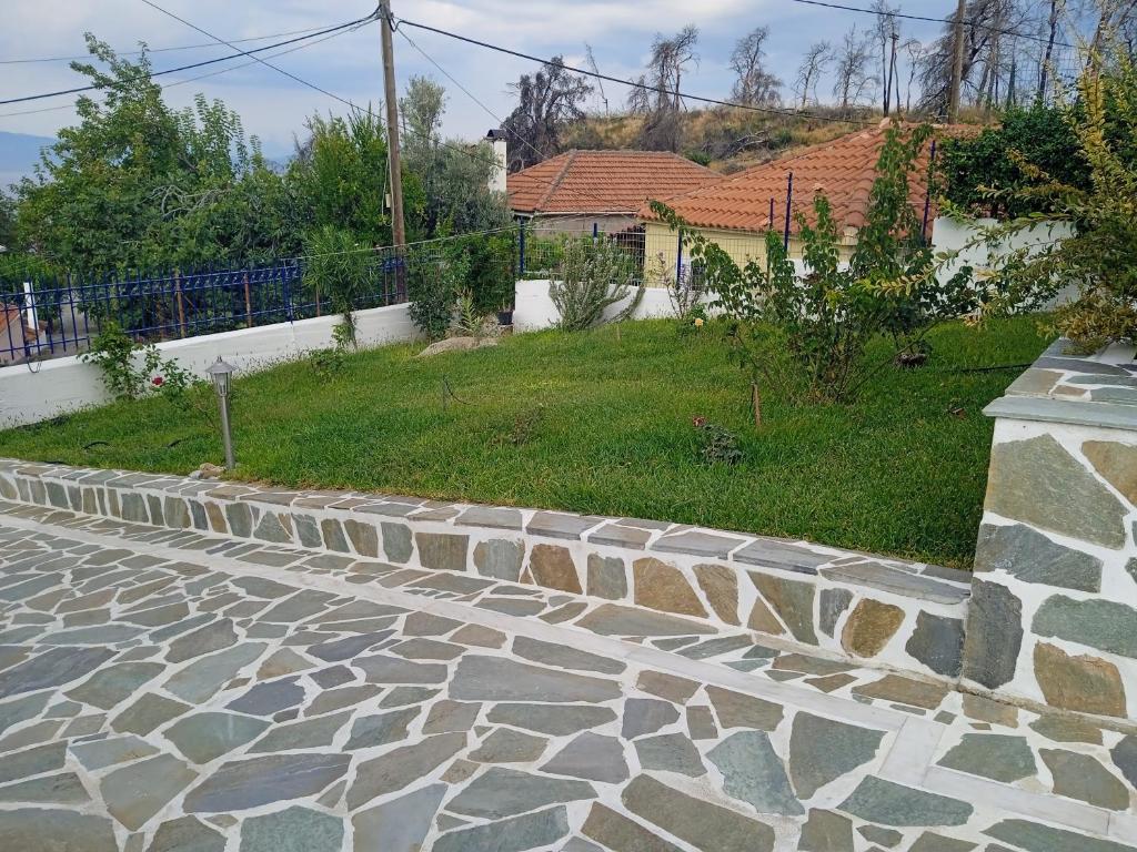 Σπίτι στο βουνό αλλά μια ανάσα από τη θάλασσα photo 1