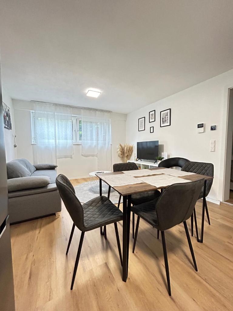 Schöne Einliegerwohnung in Remseck am Neckar photo 2