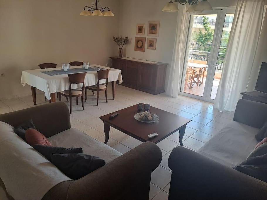 Filothei's cozy home. photo 1