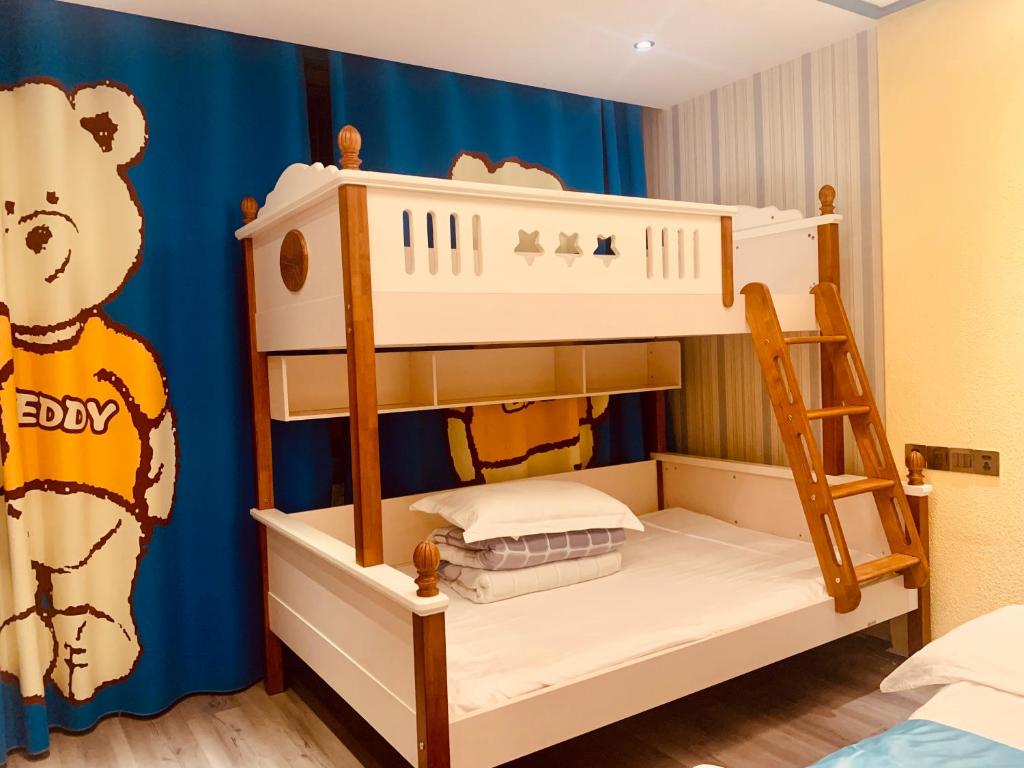 Mount Emei Teddy Bear Hotel photo 3