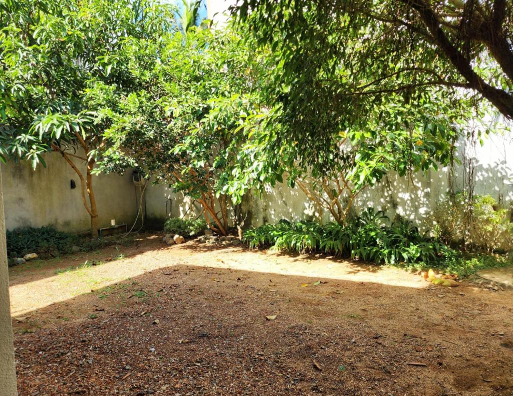Luxury Haven: Spacious Two Bedroom Villa with Parking photo 3
