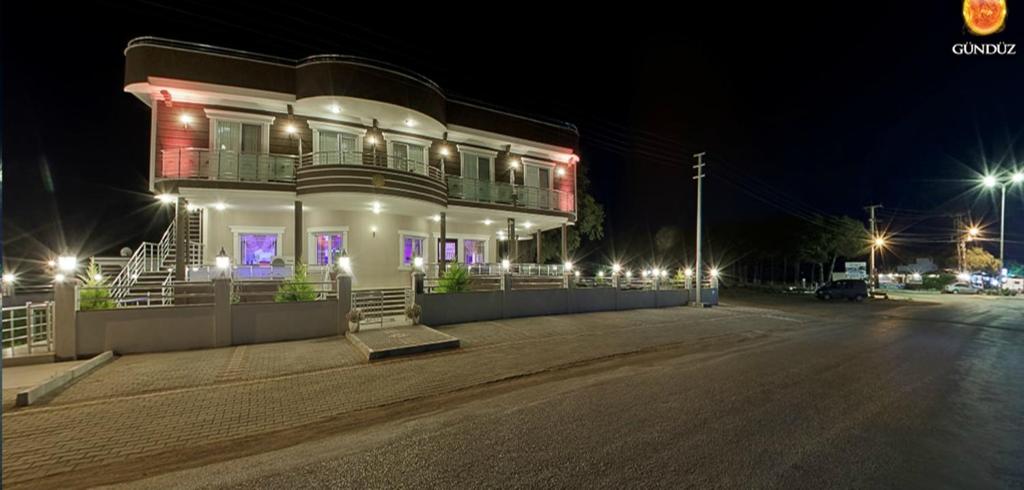 Geyi̇kli̇ Sunshi̇ne Hotel photo 1