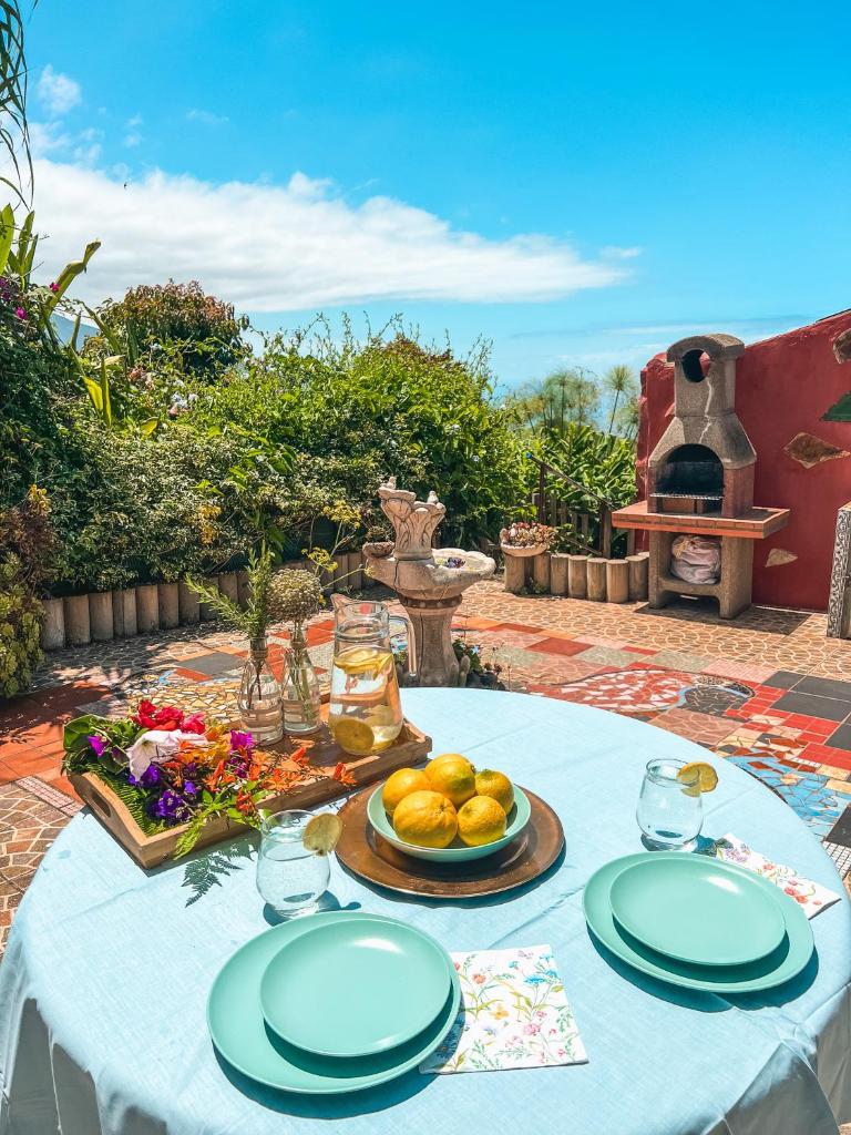 Quaint artist cottage in marvelous nature - Alegrias