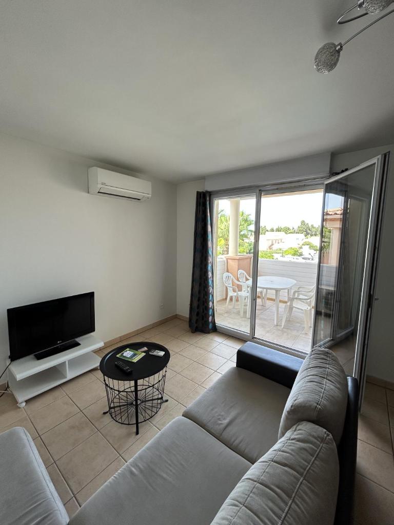 Appartement moderne en résidence avec piscine photo 2
