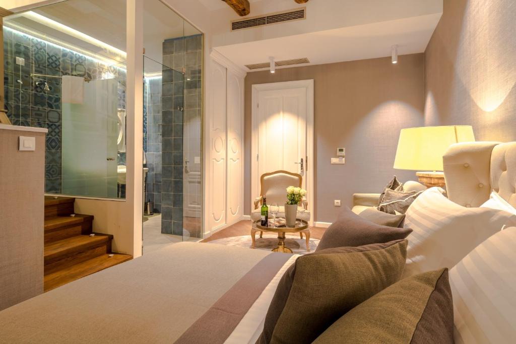 Procurator 7 Luxury Rooms photo 4