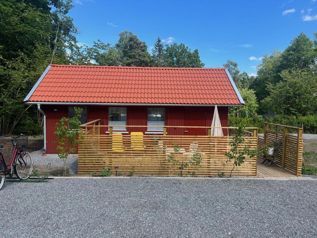 Tinyhouse Tutviksvägen 35B photo 2