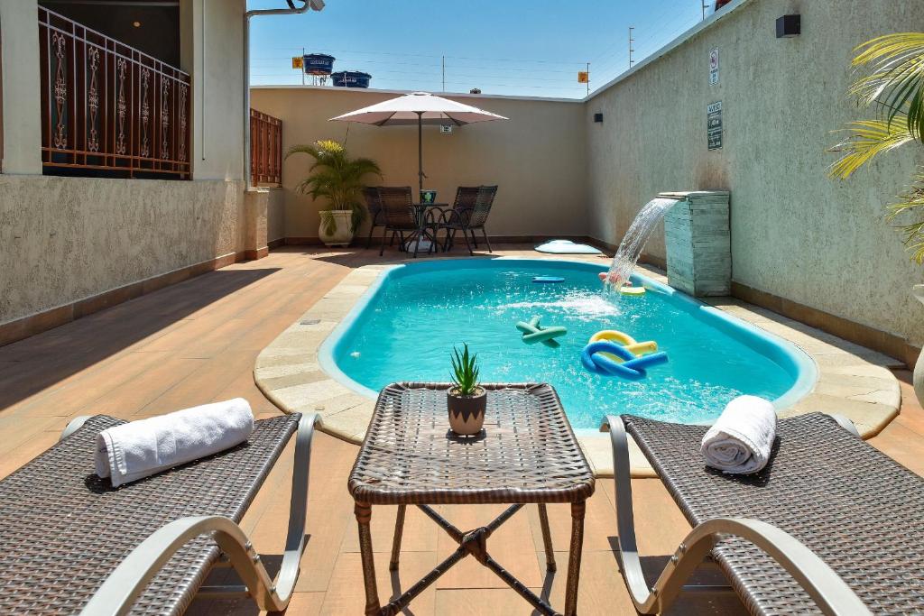 CASA CHARME DO CERRADO Piscina Churrasq Ar Cond