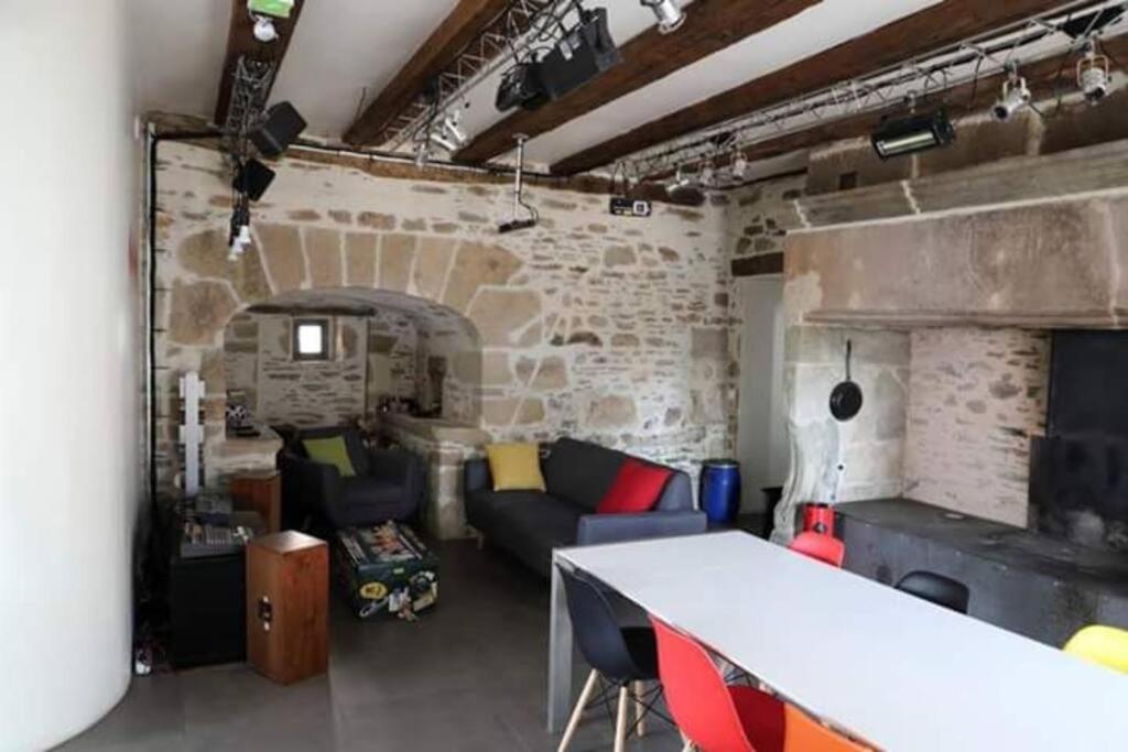 Maison sur les hauteurs de Brive-la-Gaillarde photo 1