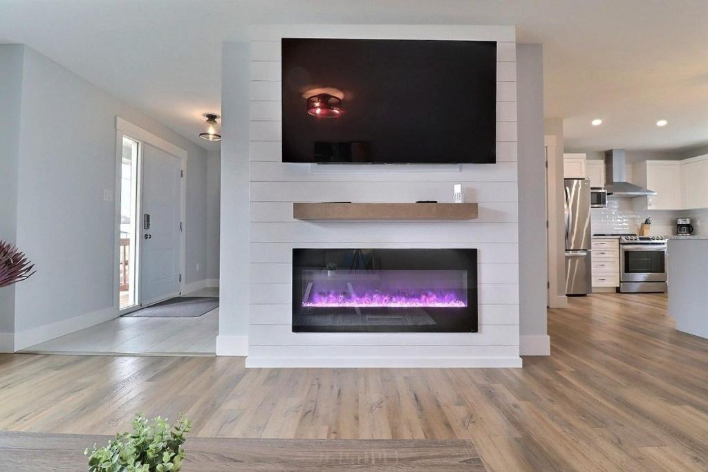 Beautiful Home in Moncton North! photo 1