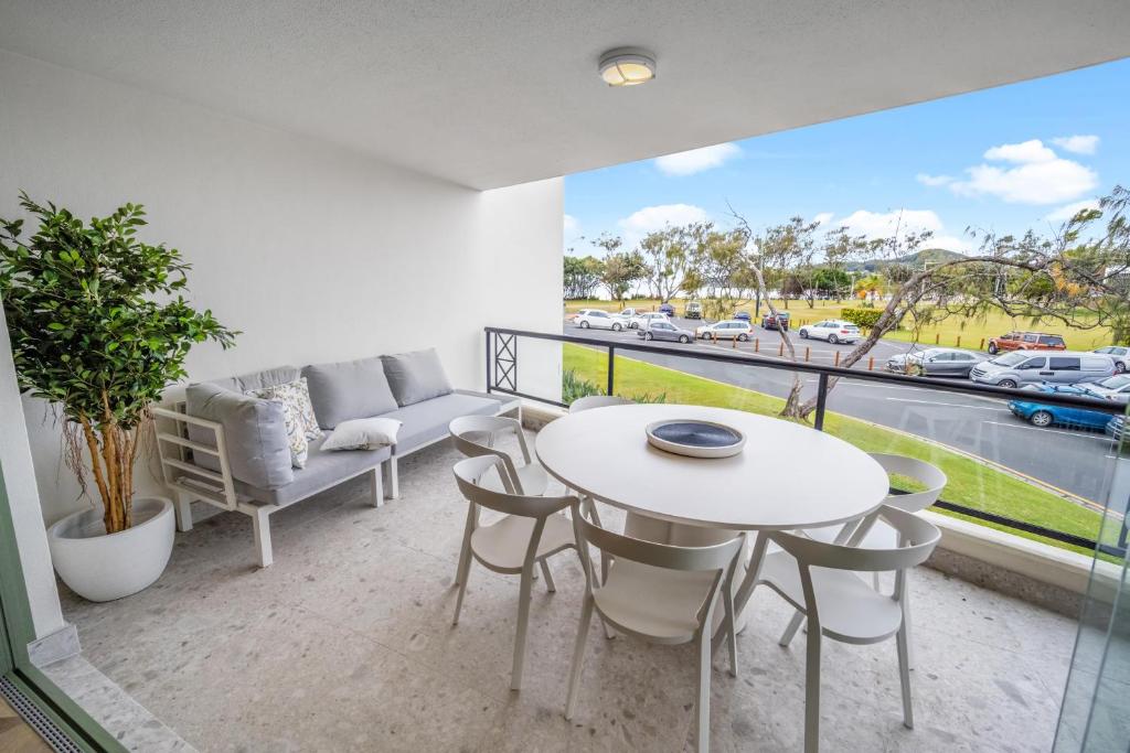 Bay Royal Apartments photo 1
