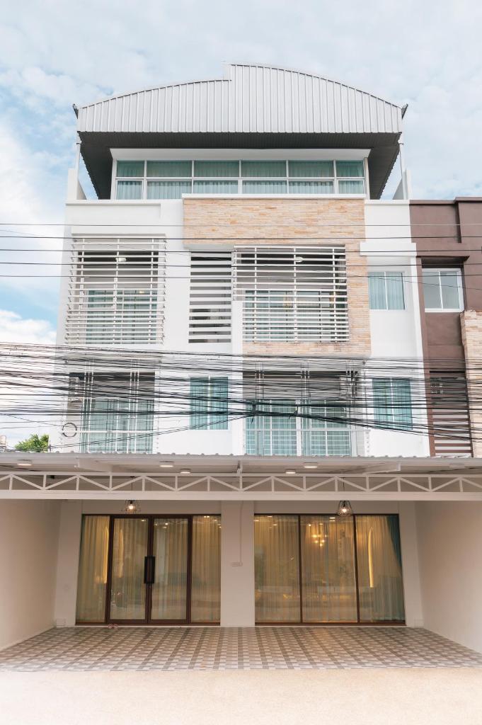 Homey Home at Hat Yai Perfect Place for Grouping photo 1