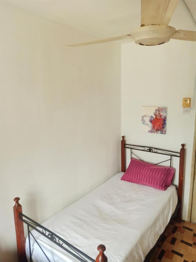 Low Budget Economy SingleBed Private Bedroom in a Homestay in Aman Puri, Kepong - Tap to explore photos