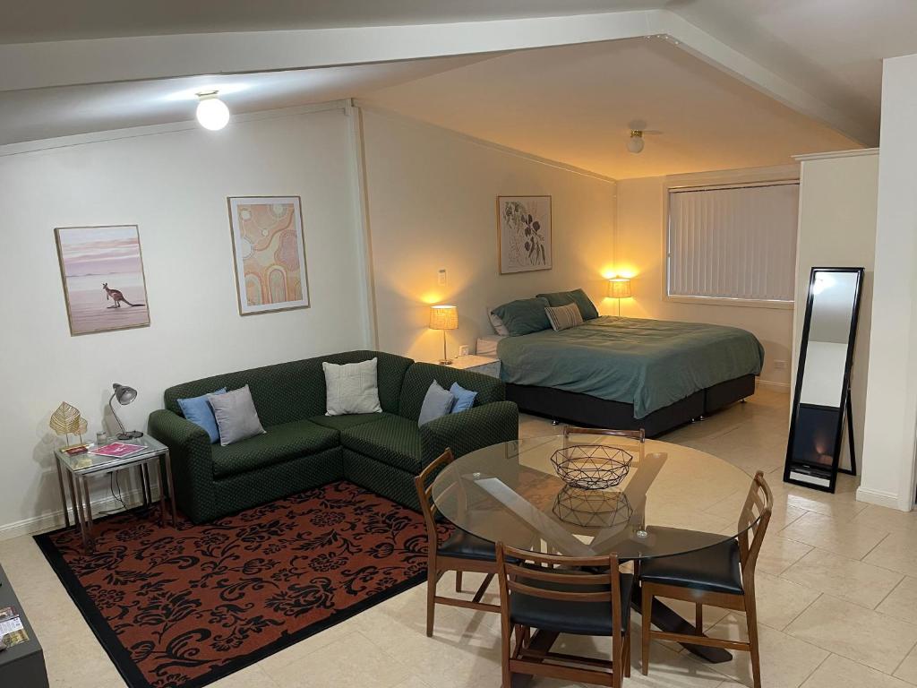Comfortable and well equipped Studio Apartment in Mudgee - Rest Easy Mudgee Studio