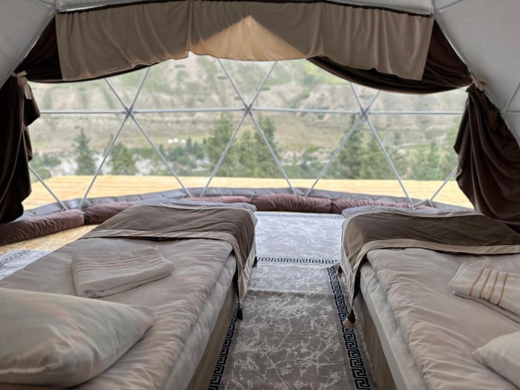 Tenir-Too Glamping photo 3