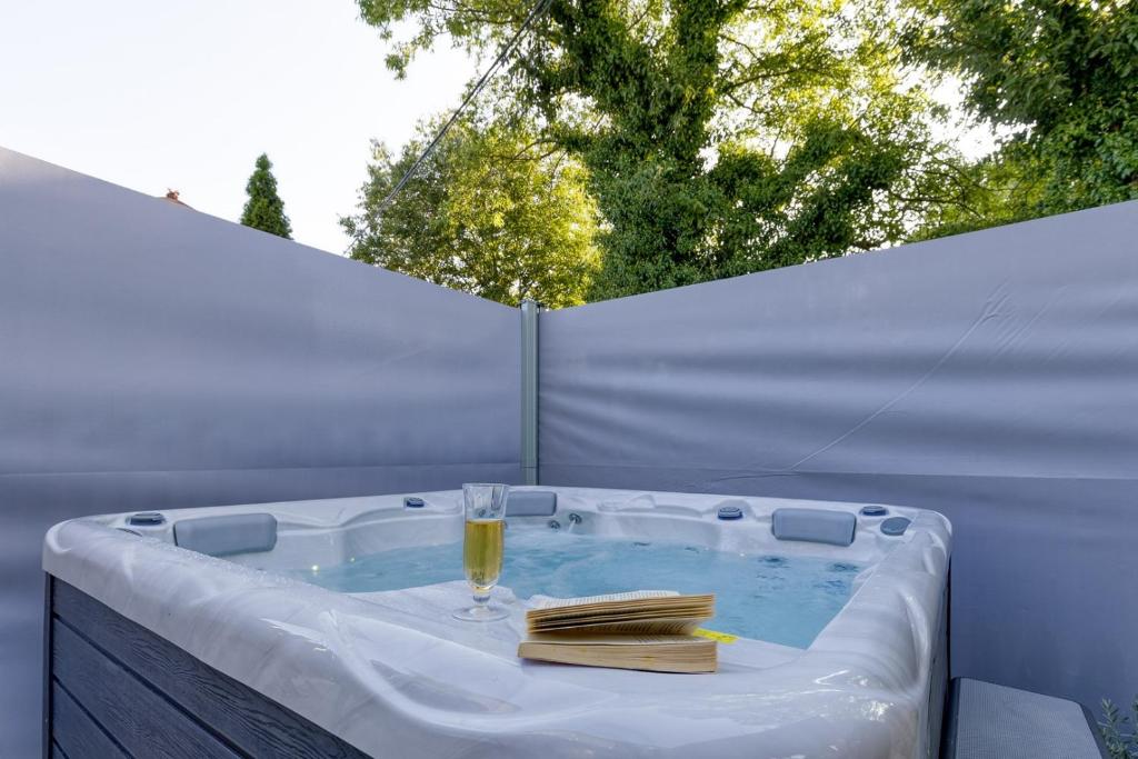 Casa Martina with Whirlpool photo 3