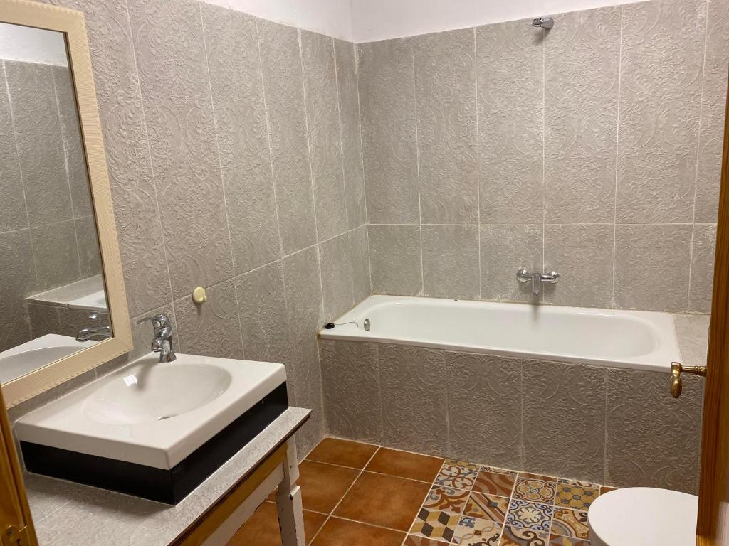 Apartamentossierradegata La Noguera villamiel photo 1