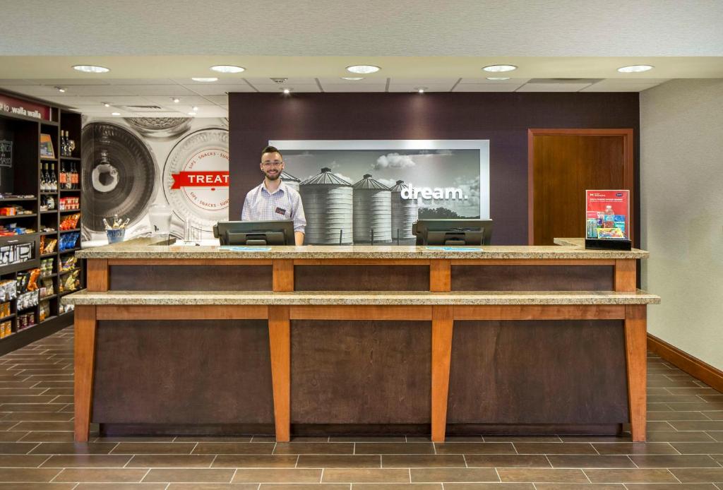 Hampton Inn & Suites by Hilton Walla Walla photo 3