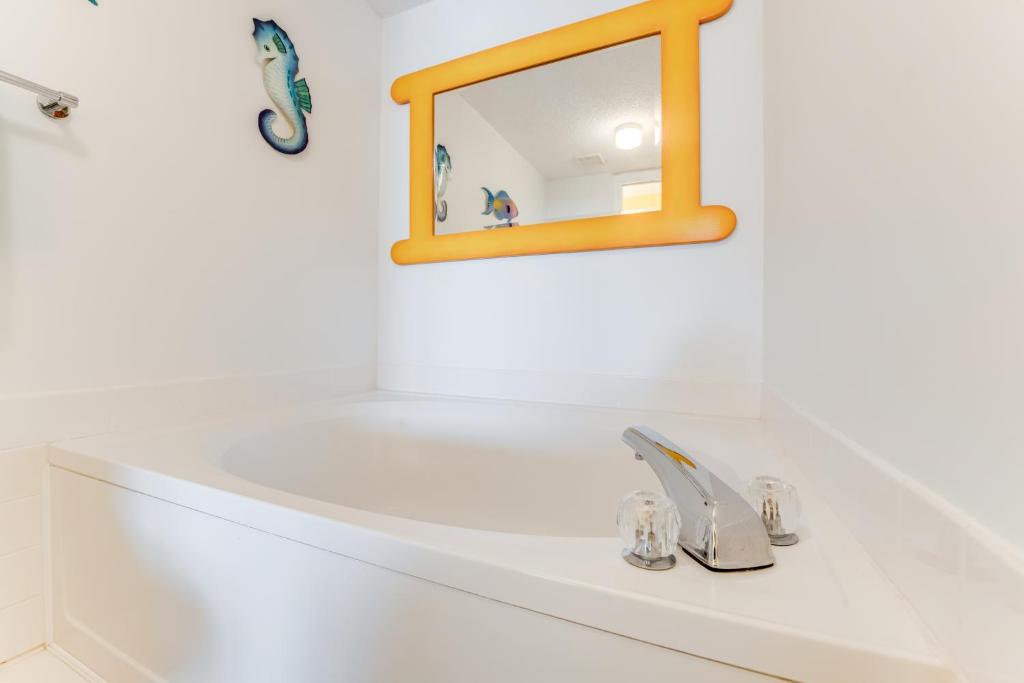 Updated Oceanfront Condo! Come Relax by the Sea! photo 1