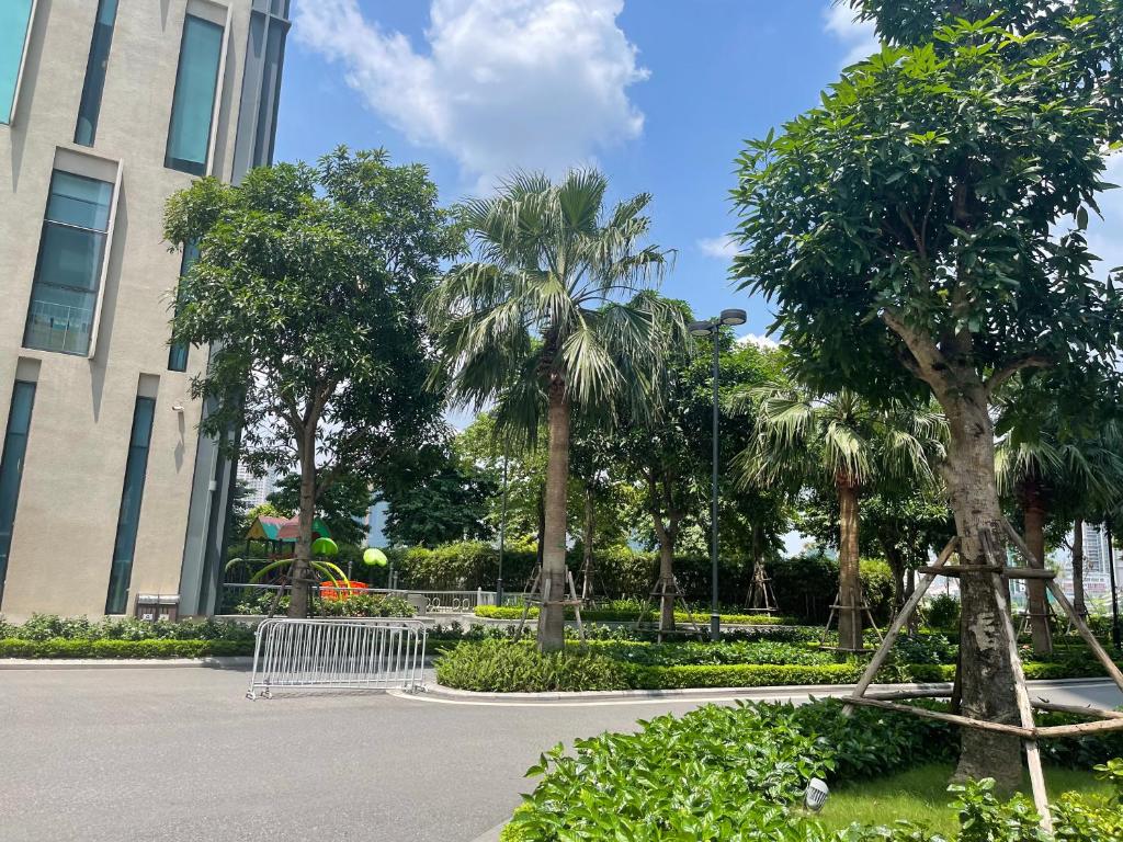 Vinhomes Skylake Apartments next to Keangnam,High floor City view with Balcony