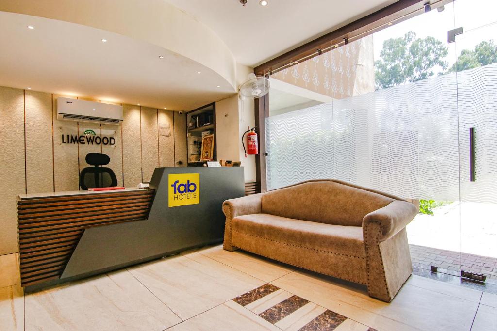 FabHotel Lime Wood photo 1