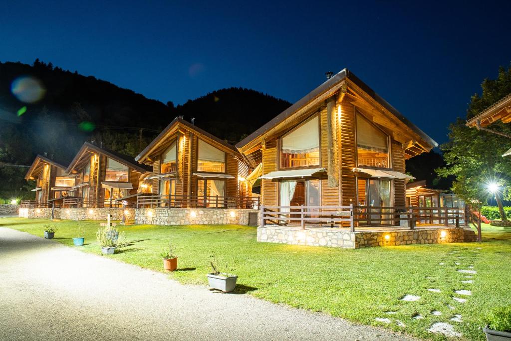 Natura Chalets photo 1