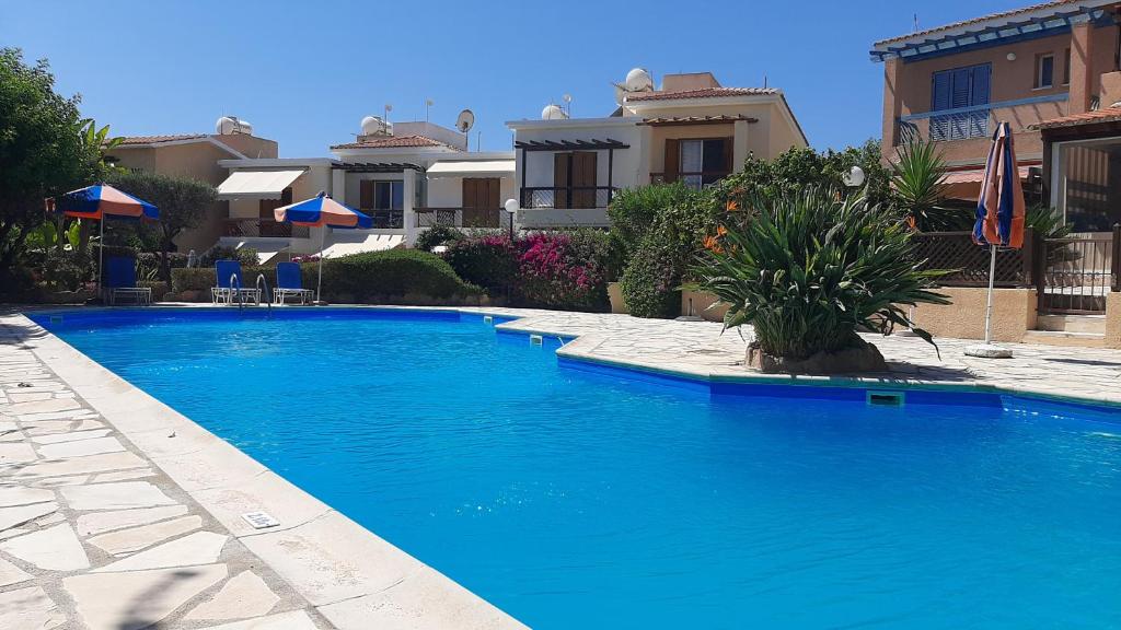 Eva Gardens corner house Lower Peyia Paphos photo 4