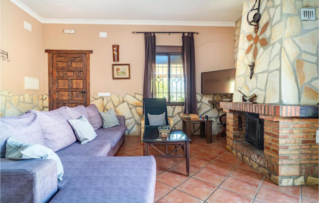 Beautiful Home In El Gastor With Outdoor Swimming Pool, Wifi And 2 Bedrooms photo 3