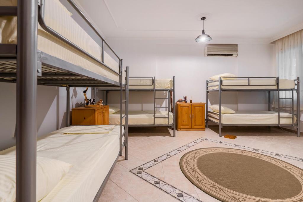 Hostel Nena Semi photo 4