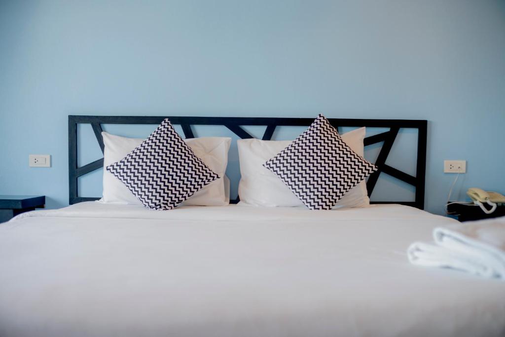 Sleep Whale Hotel photo 2