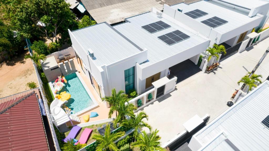 Napa Pool Villa Pattaya photo 4