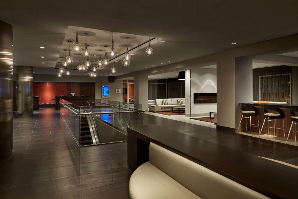 Embassy Suites by Hilton Washington DC Chevy Chase Pavilion image