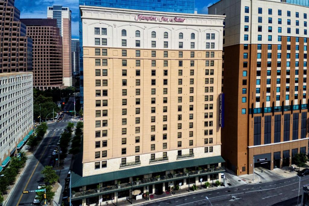 Hampton Inn & Suites Austin-Downtown/Convention Center photo 3