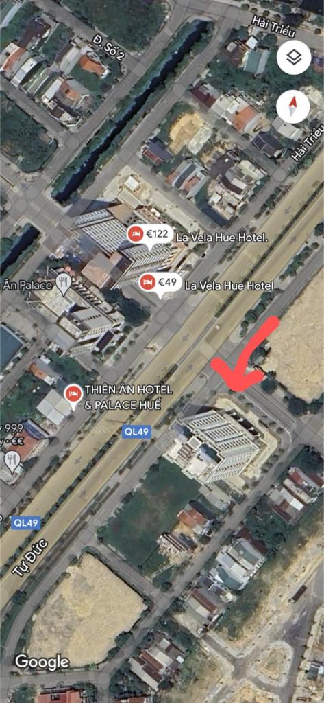 Hue - Modern Apt with Vietnamese inspired interior