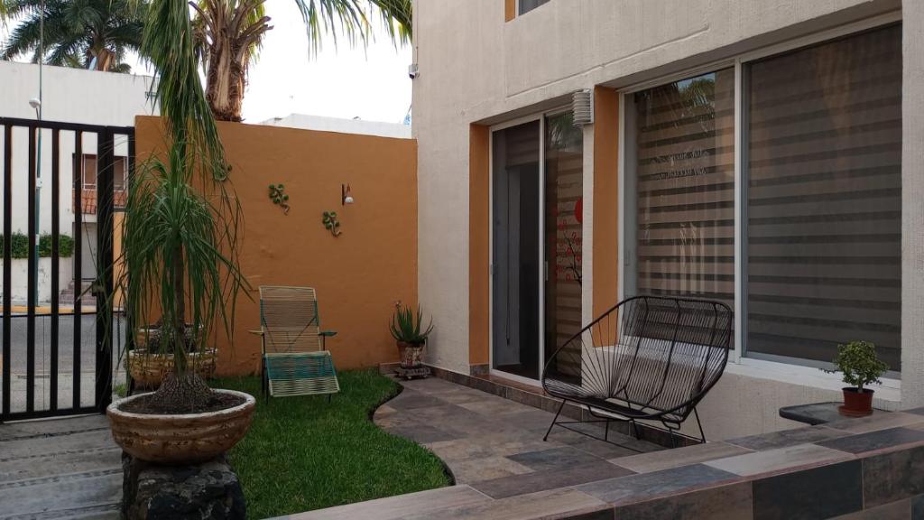 Casa en Renta, RESIDENCIAL OASIS 1,DE XOCHITEPEC, MORELOS. photo 2