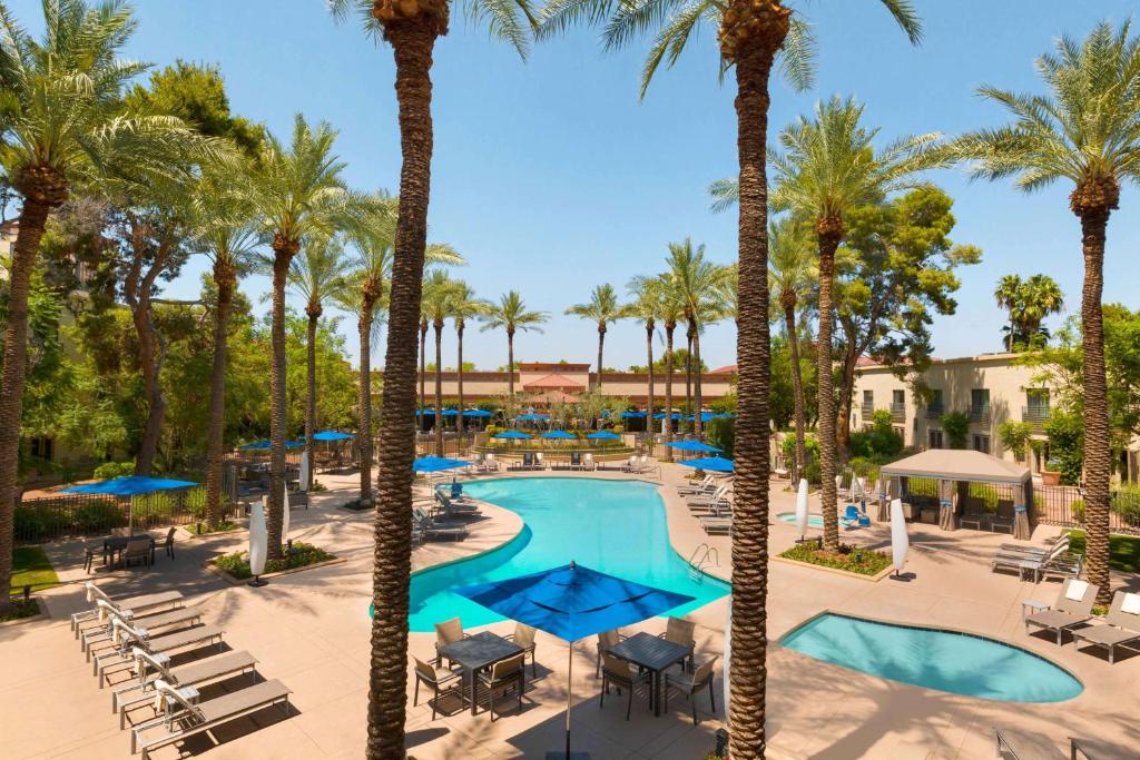 Hilton Scottsdale Resort & Villas image