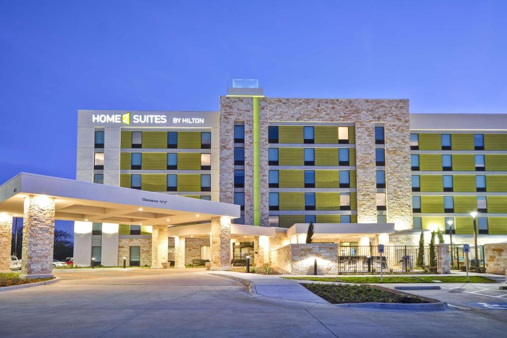 Home2 Suites By Hilton Plano Richardson photo 4