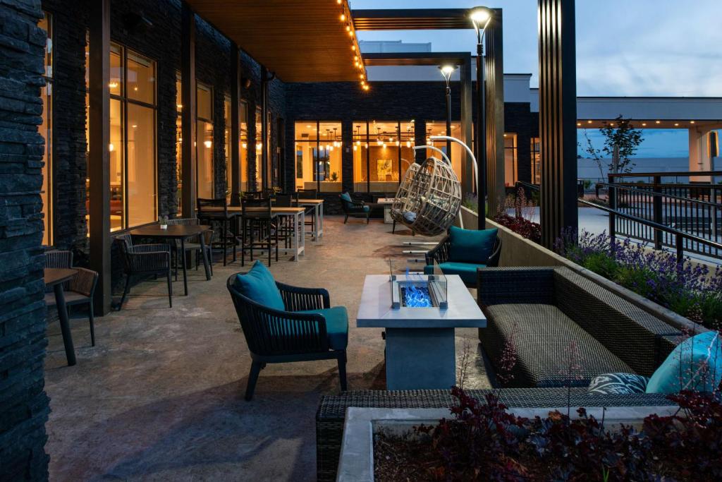 Hilton Garden Inn Seattle Lynnwood, Wa photo 1