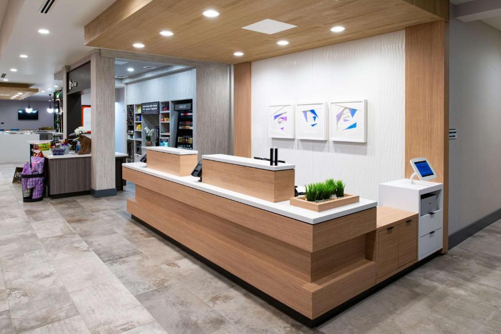 Hilton Garden Inn Seattle Lynnwood, Wa photo 4