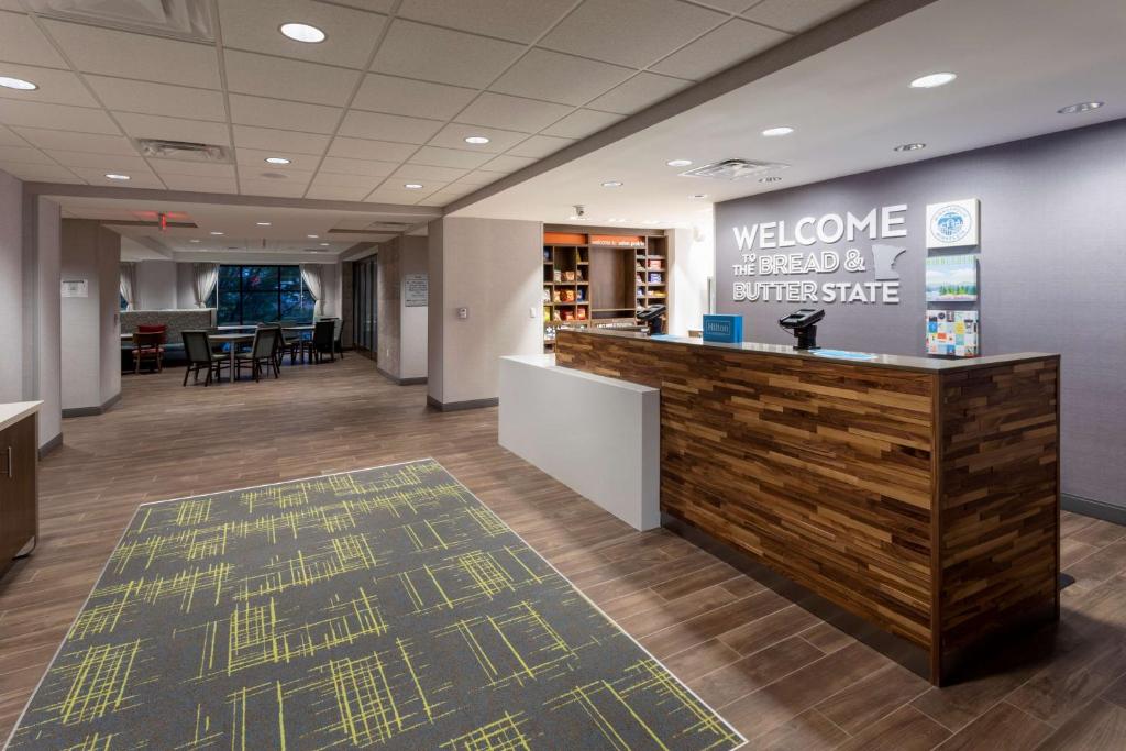 Hampton Inn Eden Prairie Minneapolis photo 3