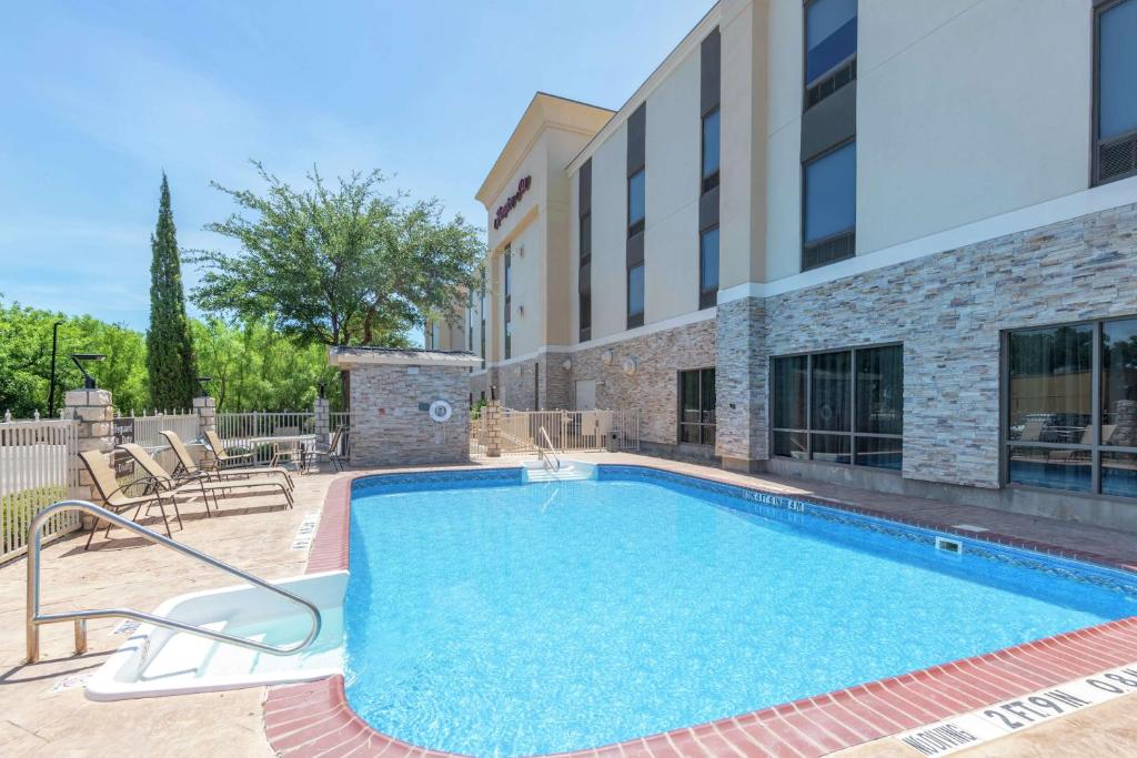 Hampton Inn Brownwood photo 4