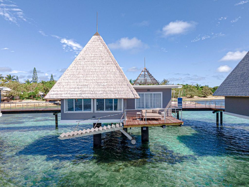 DoubleTree by Hilton Noumea Ilot Maitre Resort photo 4