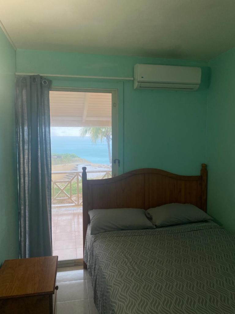 Beachside Bliss at Hideaway Beach photo 4