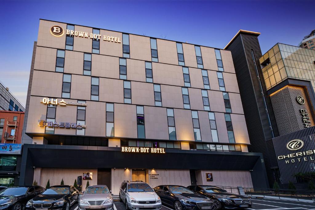 Brown Dot Hotel Daegu Suseong photo 1