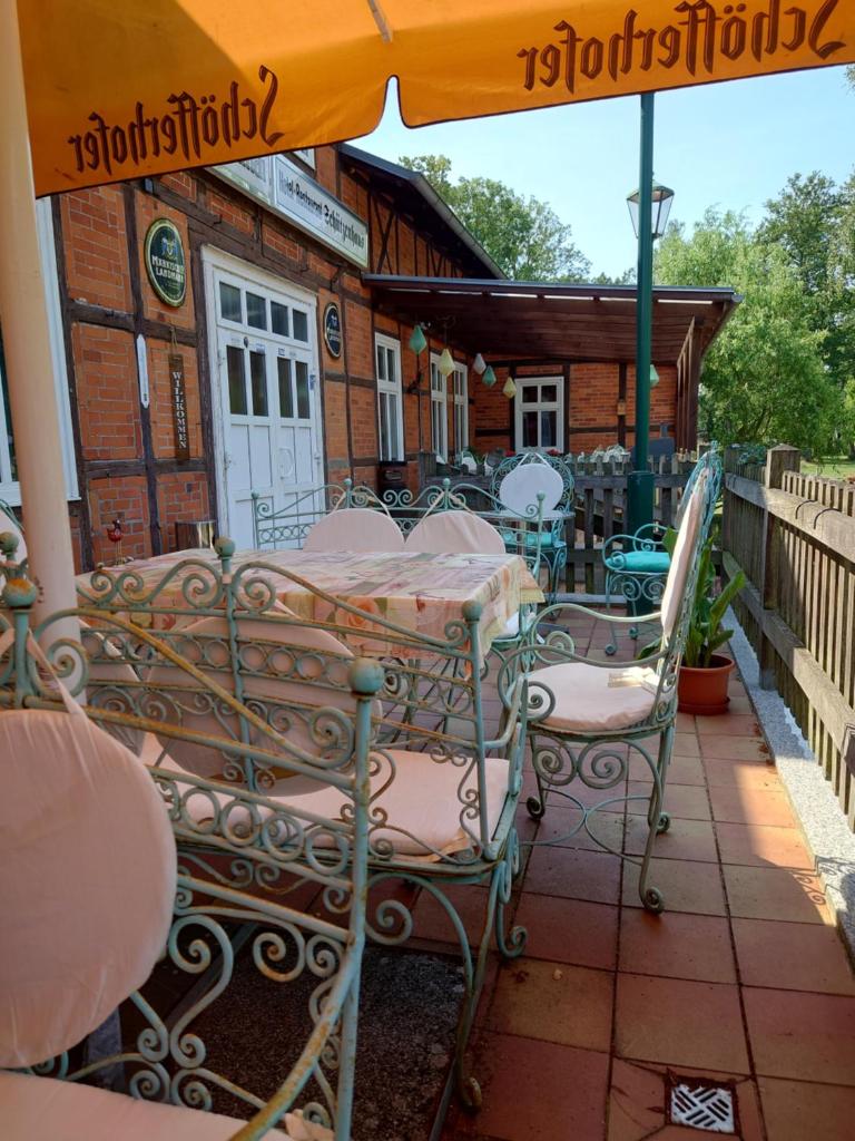 Hotel Schützenhaus Lenzen photo 4