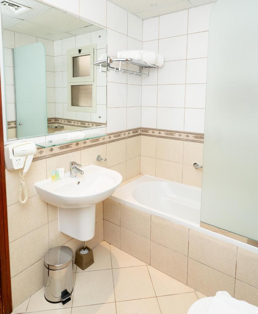Al Raya Hotel Apartments photo 2