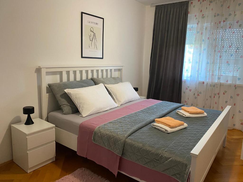 Apartment in the city center photo 4