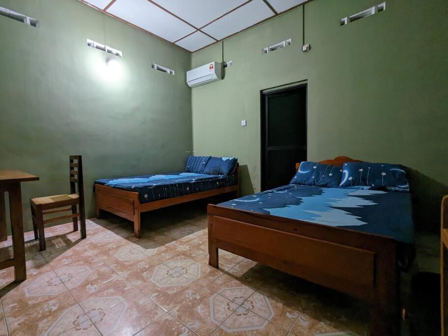 Spacious Full House Rental photo 2