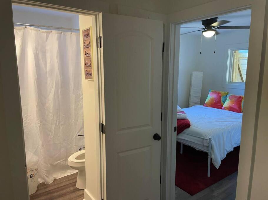 Charming 2Br, Fully Equipped kitchen, Smart TV photo 4